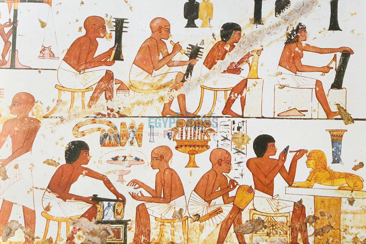 Ancient Egyptian Goldsmith - Egypt Tours Portal